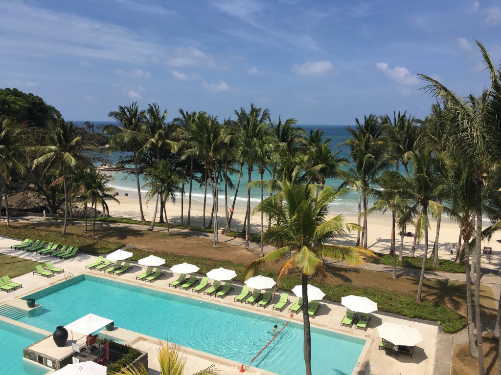 Club-Med-Bintan-Island-main-swimming-pool