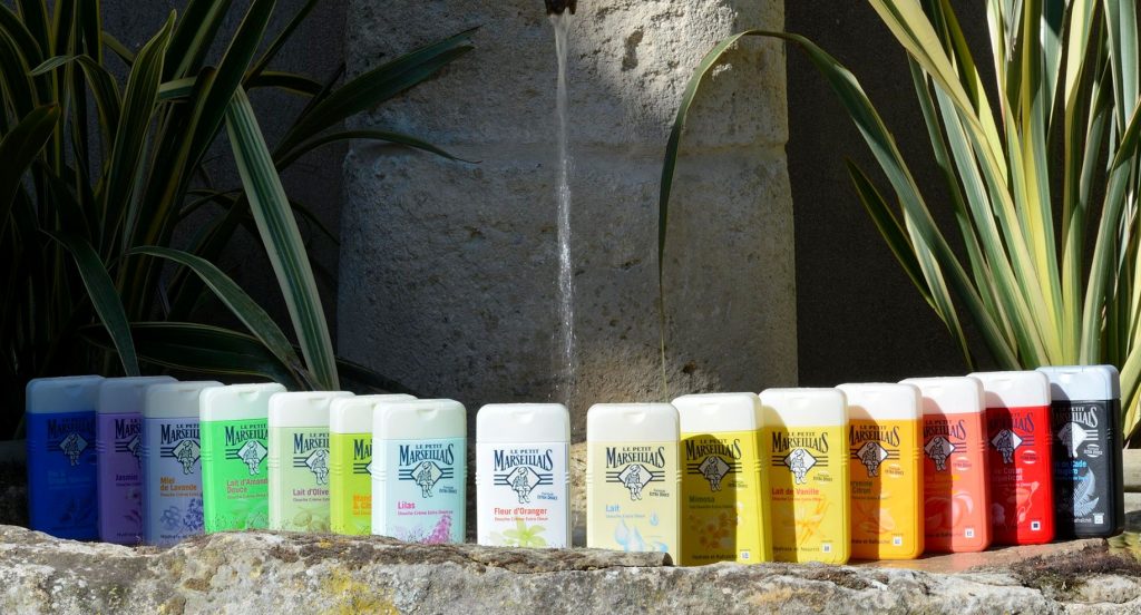 best Mother's Day gifts for summer-loving moms le petit marseillais range