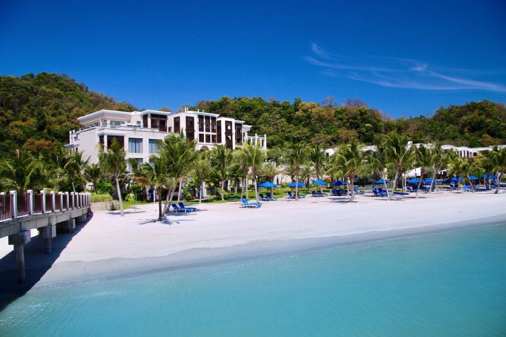 best luxury beach resorts in malaysia - st regis langkawi beach front 